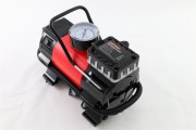 Комбиниран 12 V компресор с вградена LED лампа &lrm;KRAFTPAKET